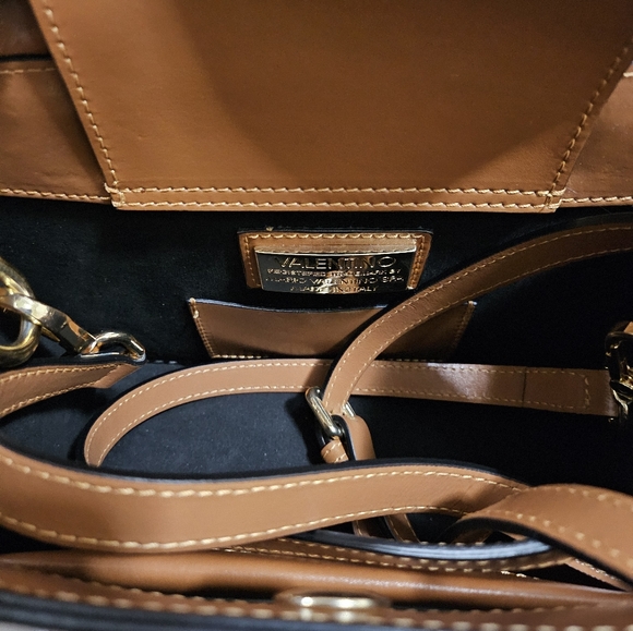 VALENTINO by Mario Valentino Victoria leather tote - Picture 5 of 7